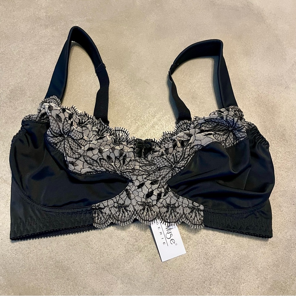 Muse Black Bra with Cream Lace Trim - Supportive Underwire
